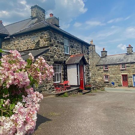 Cottage In The Heart Of Dolgellau Exterior foto